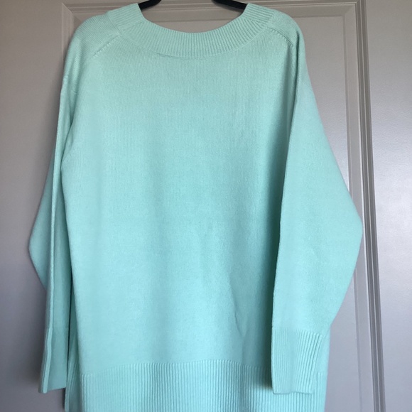 Vince Wool & Cashmere Blend Sweater (Plus Size) 3X - Picture 4 of 13